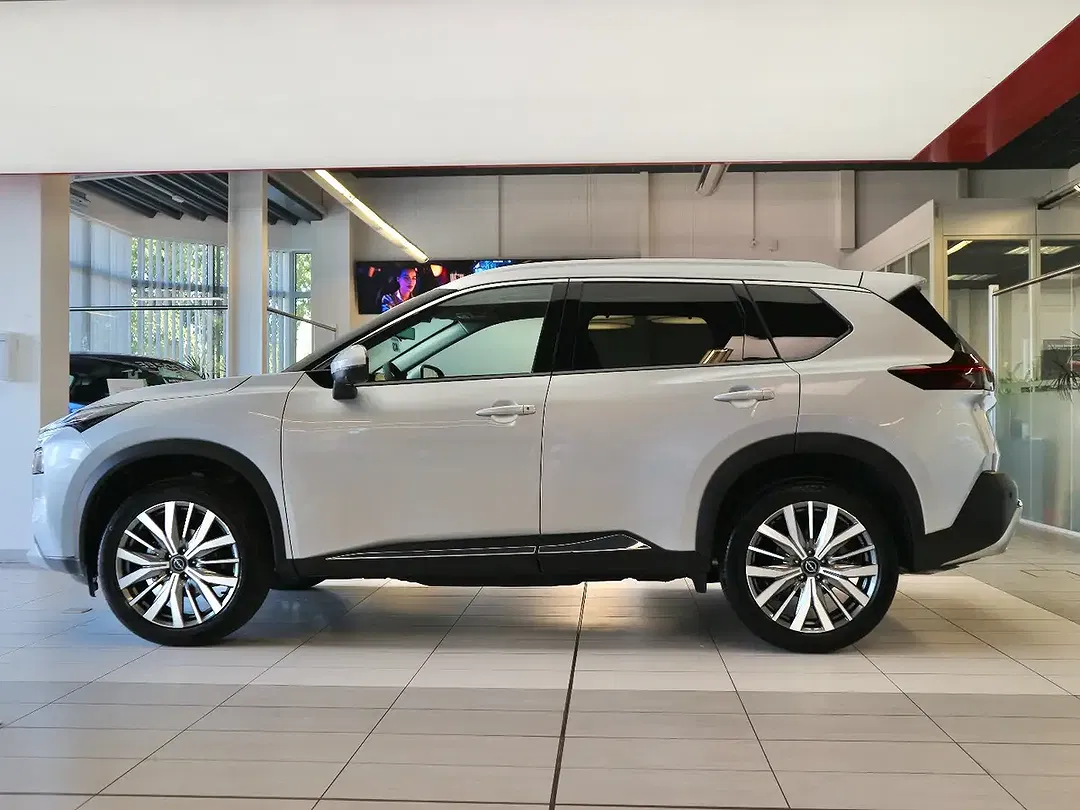 Nissan X-Trail - Thumbnail 7