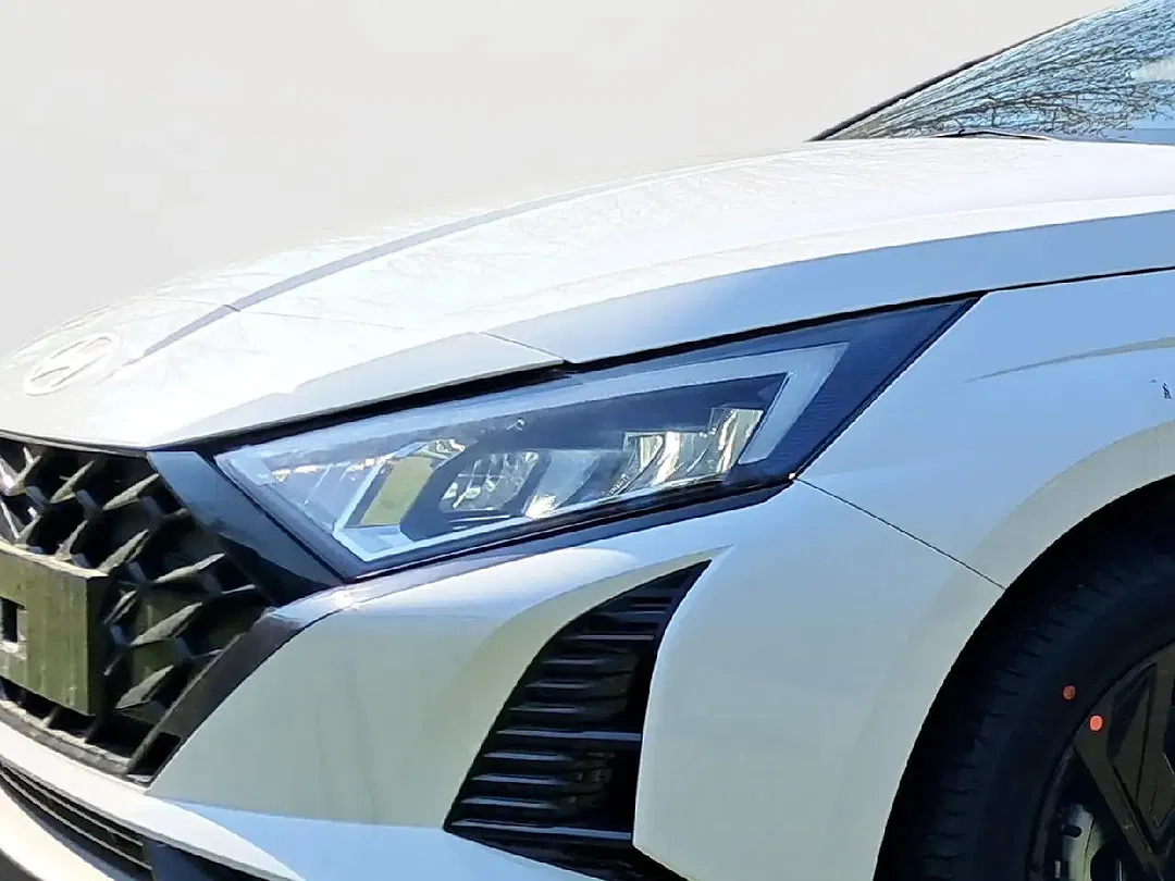 Hyundai i30 - Thumbnail 5