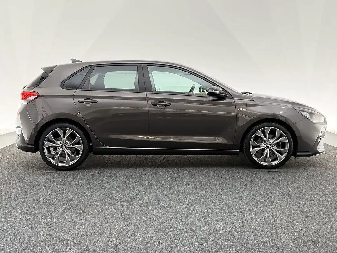 Hyundai i30 - Thumbnail 8