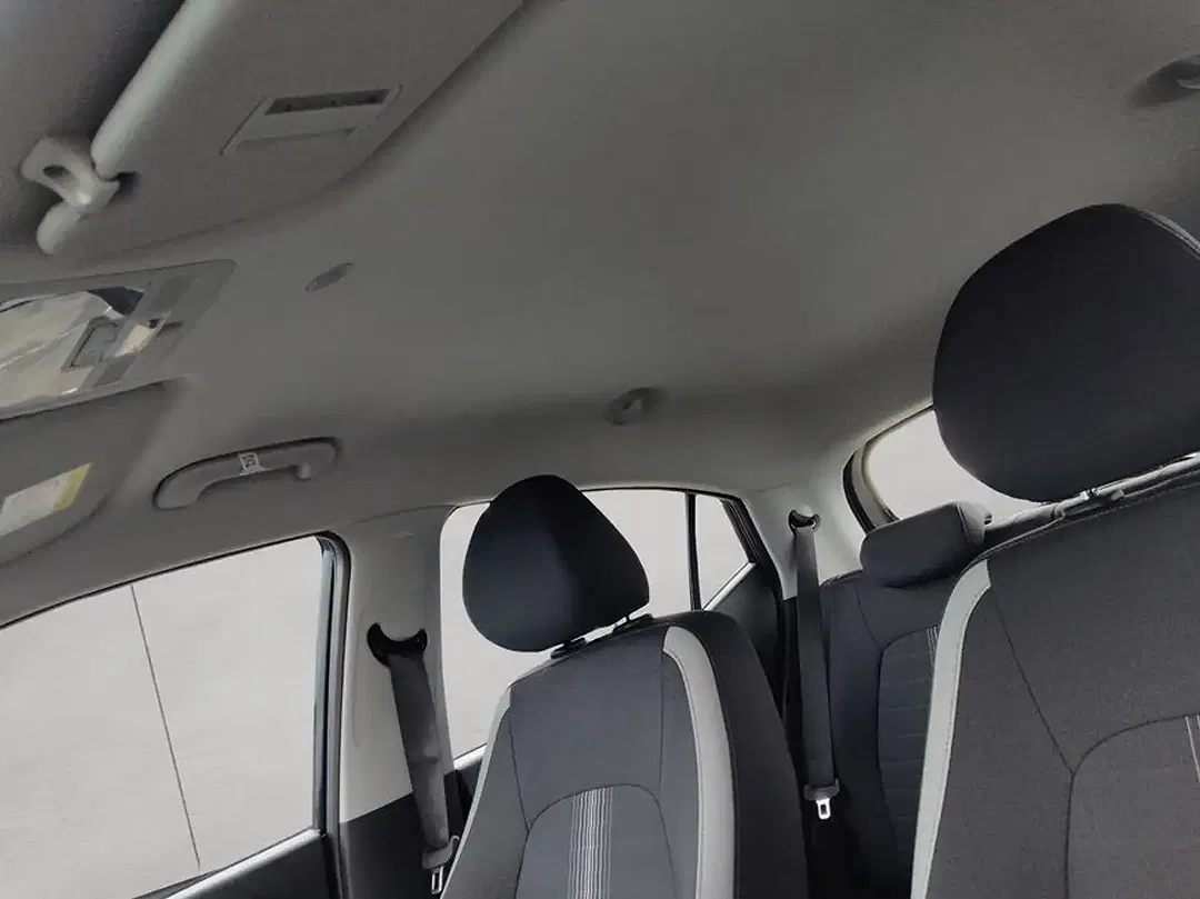 Hyundai i10 - Thumbnail 15