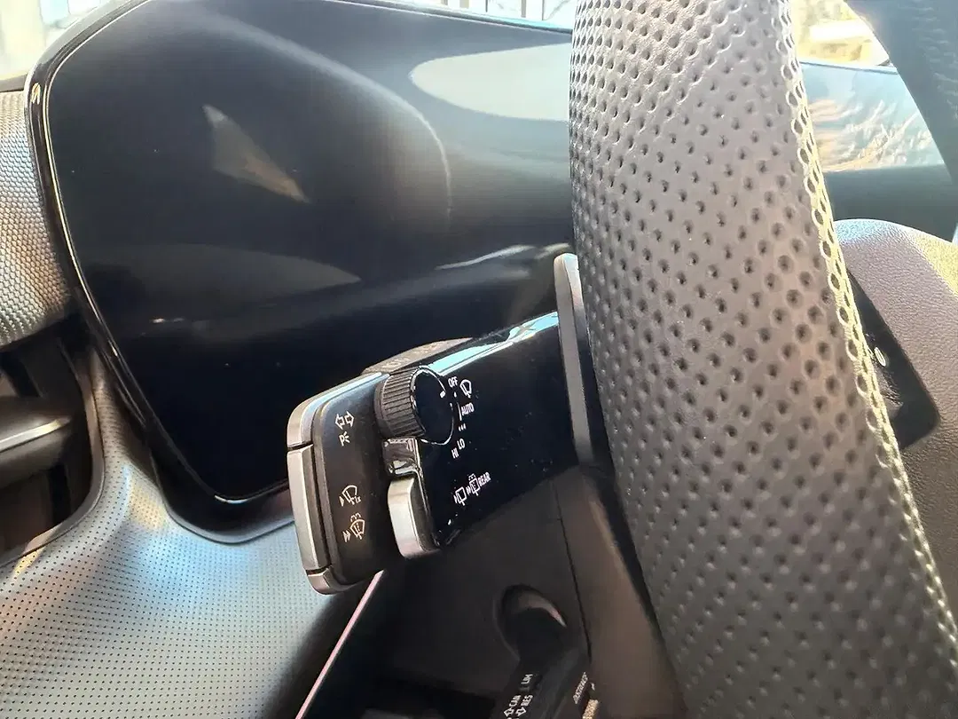Audi Q3 - Thumbnail 12