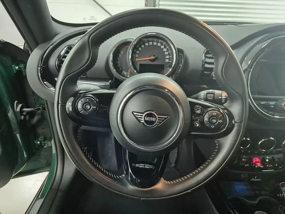 MINI Cooper Clubman - Thumbnail 10