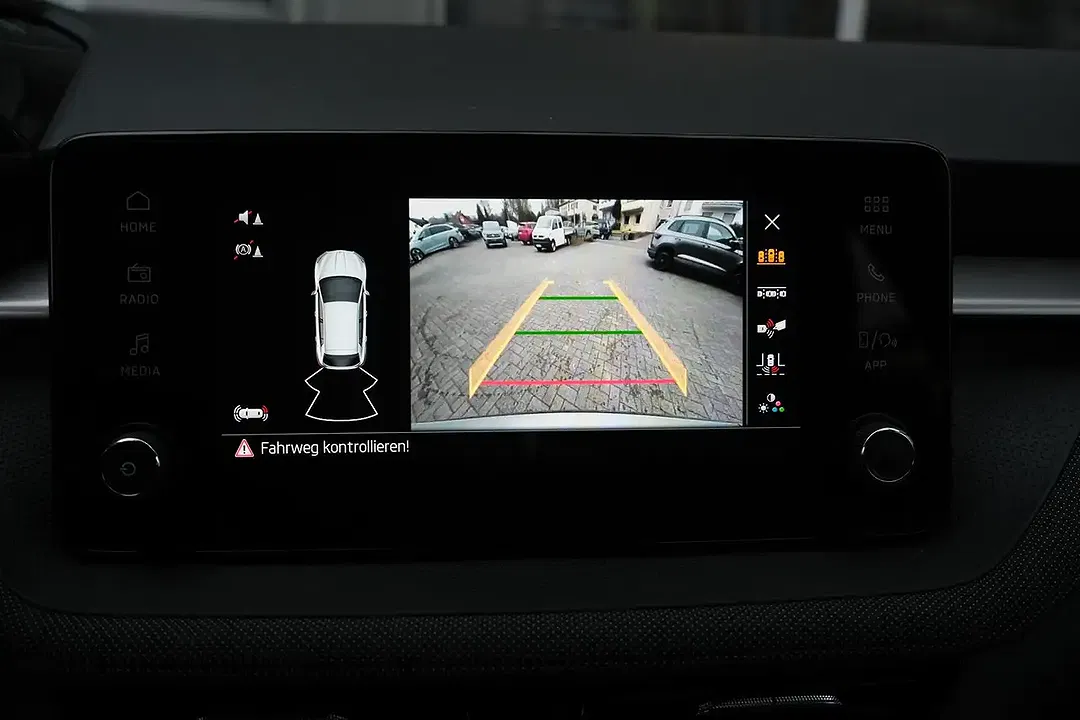 Skoda Fabia - Thumbnail 10