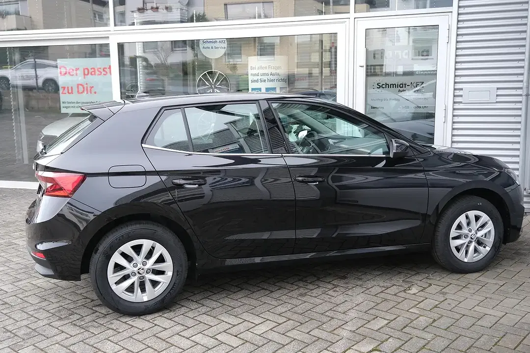 Skoda Fabia - Thumbnail 6