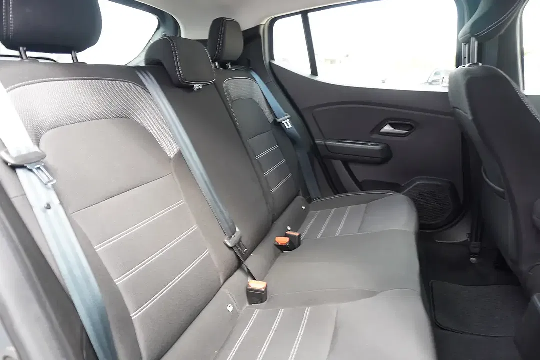 Dacia Sandero - Thumbnail 13