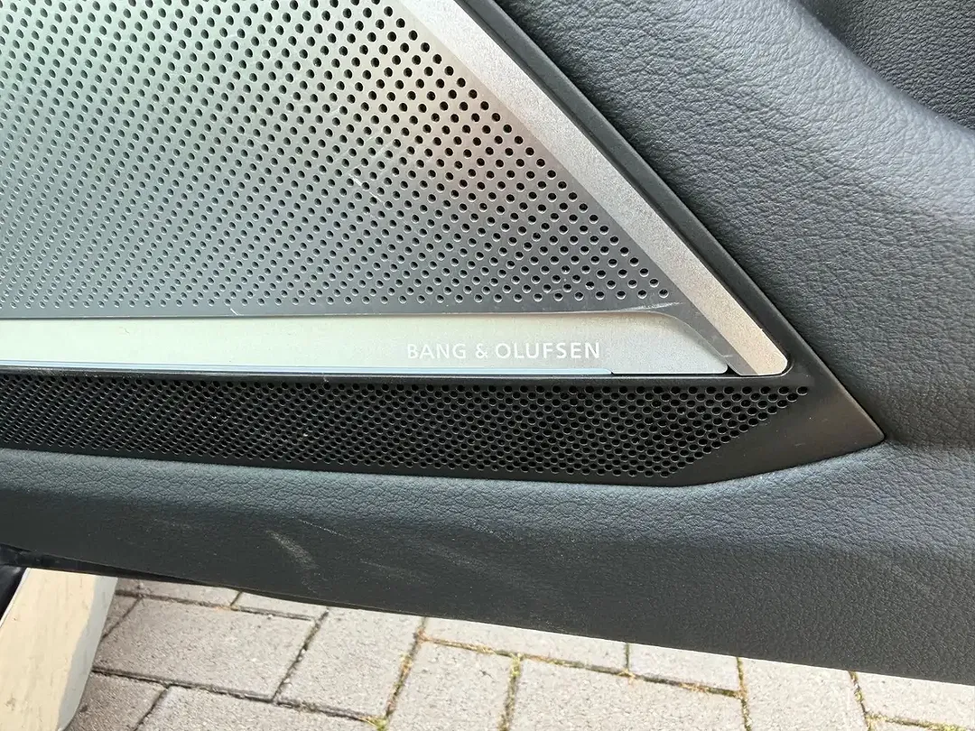 Audi RS6 - Thumbnail 30