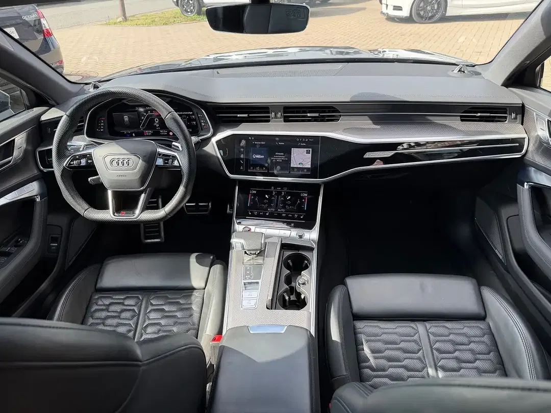 Audi RS6 - Thumbnail 39