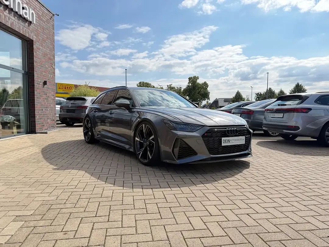 Audi RS6 - Thumbnail 7