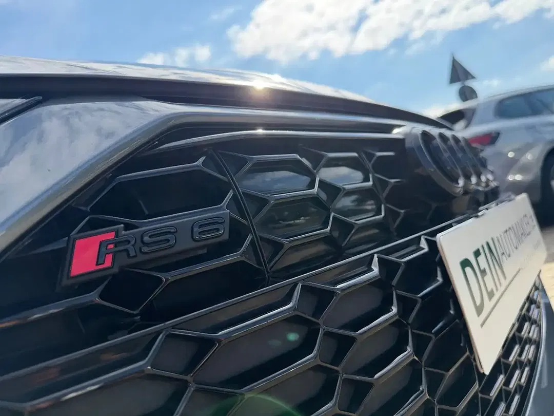 Audi RS6 - Thumbnail 9