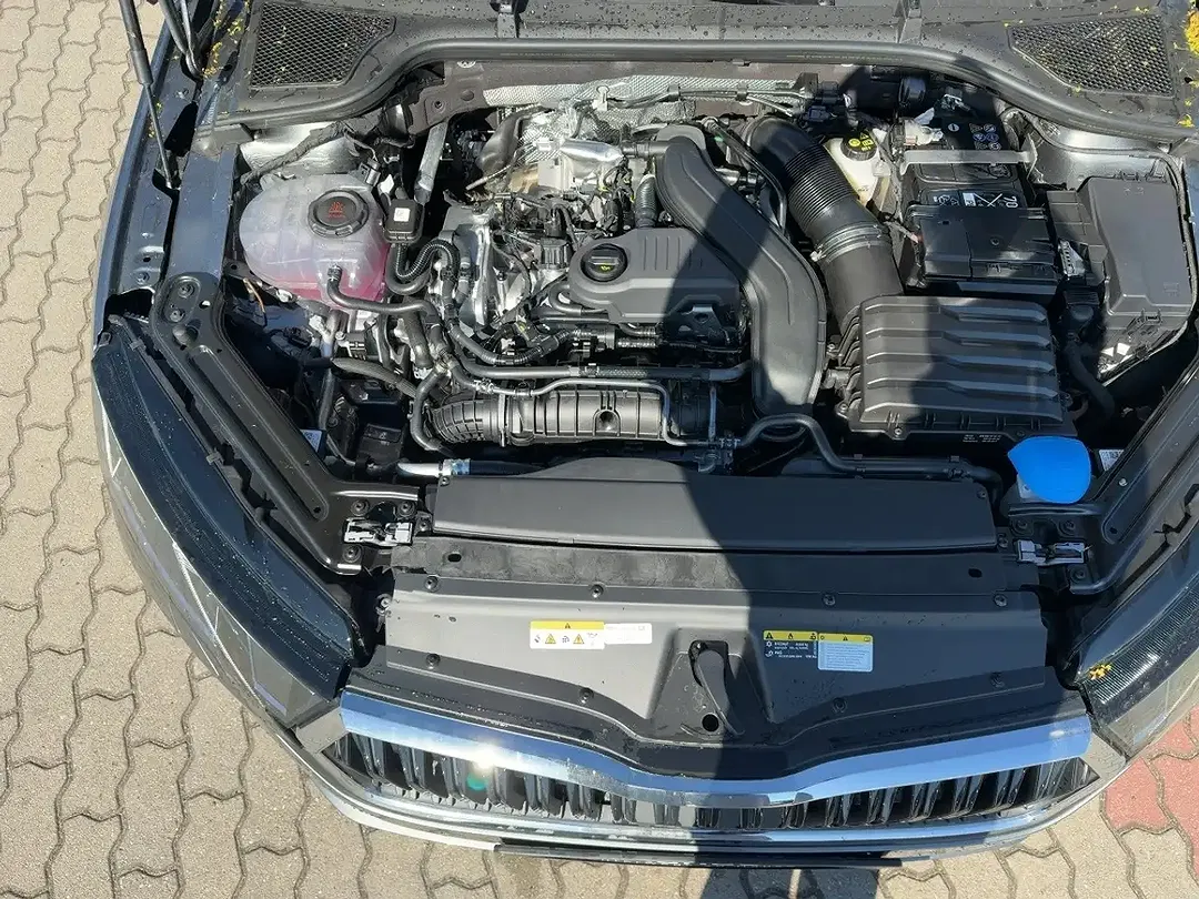 Skoda Octavia - Thumbnail 15