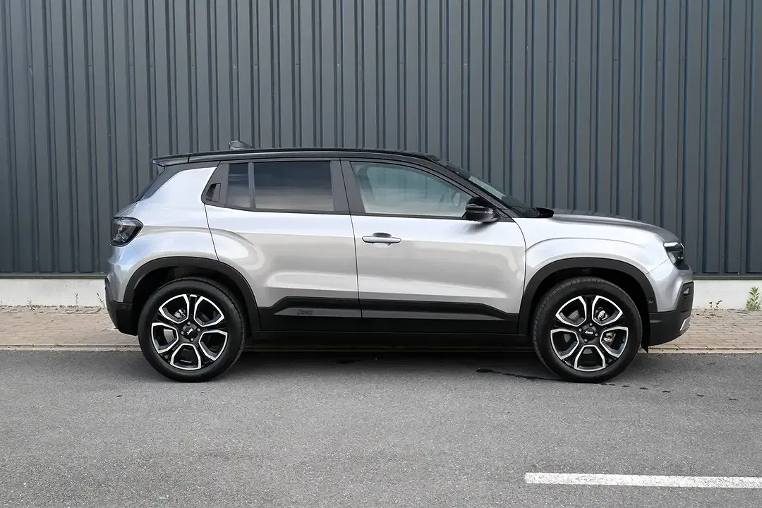 Jeep Avenger - Thumbnail 5