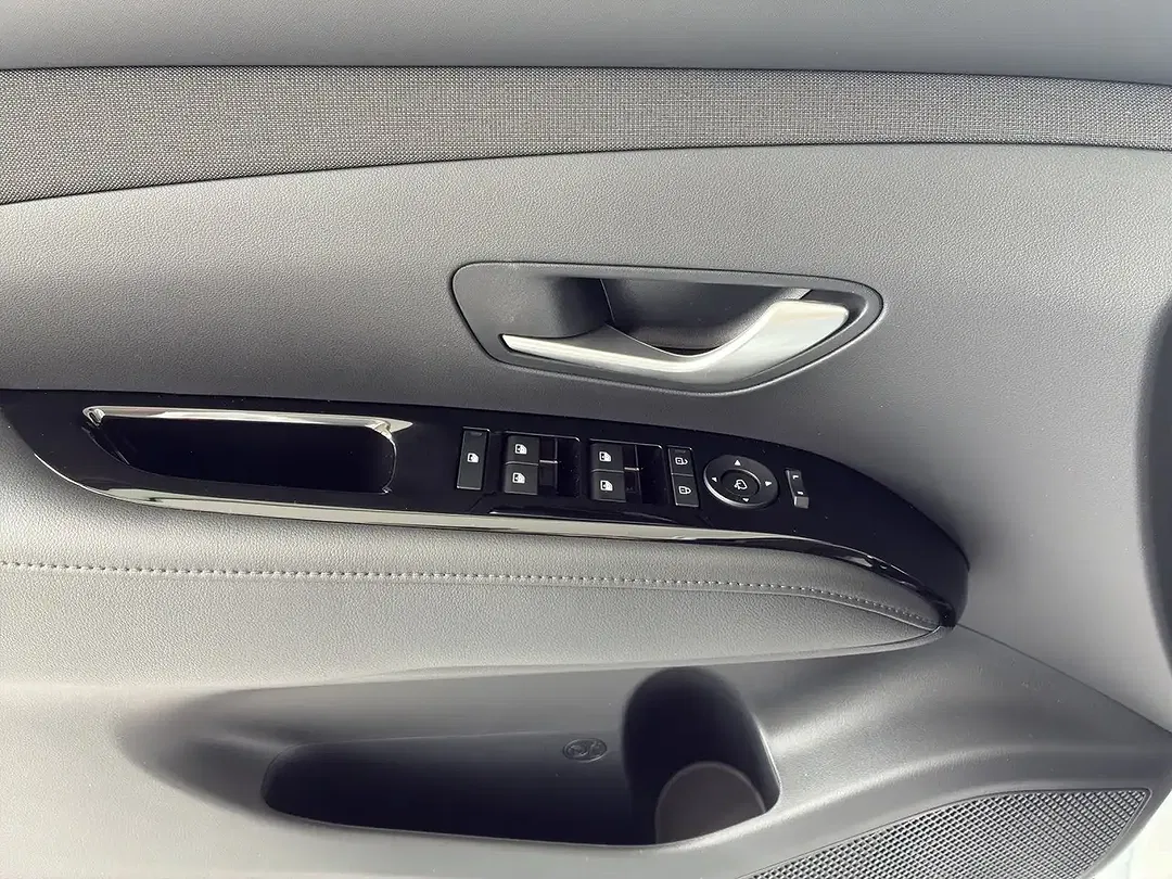 Hyundai TUCSON - Thumbnail 12