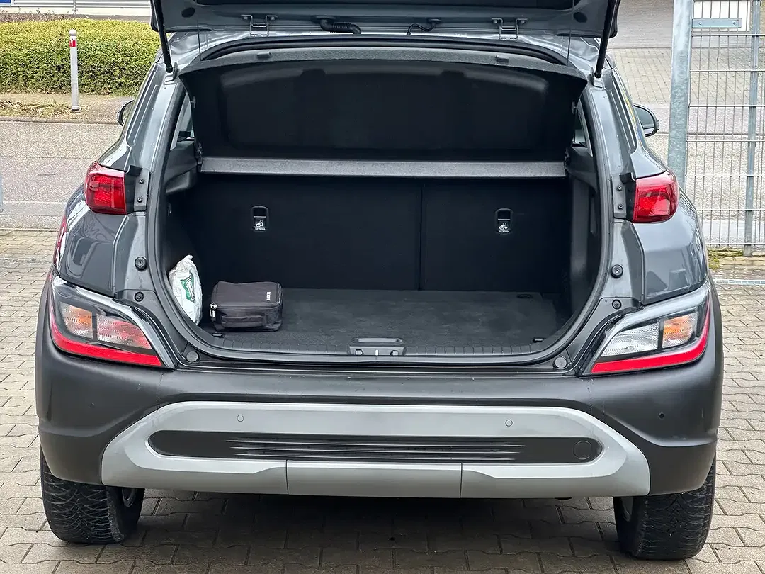 Hyundai KONA - Thumbnail 5