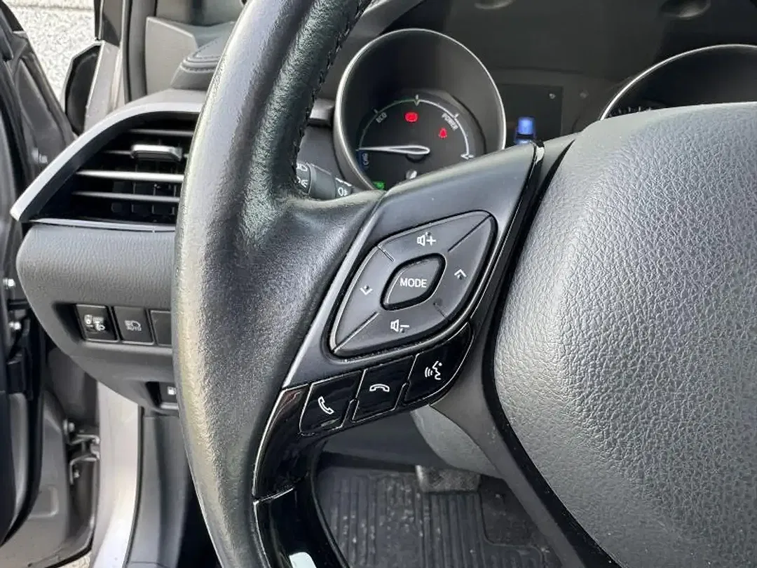 Toyota C-HR - Thumbnail 14