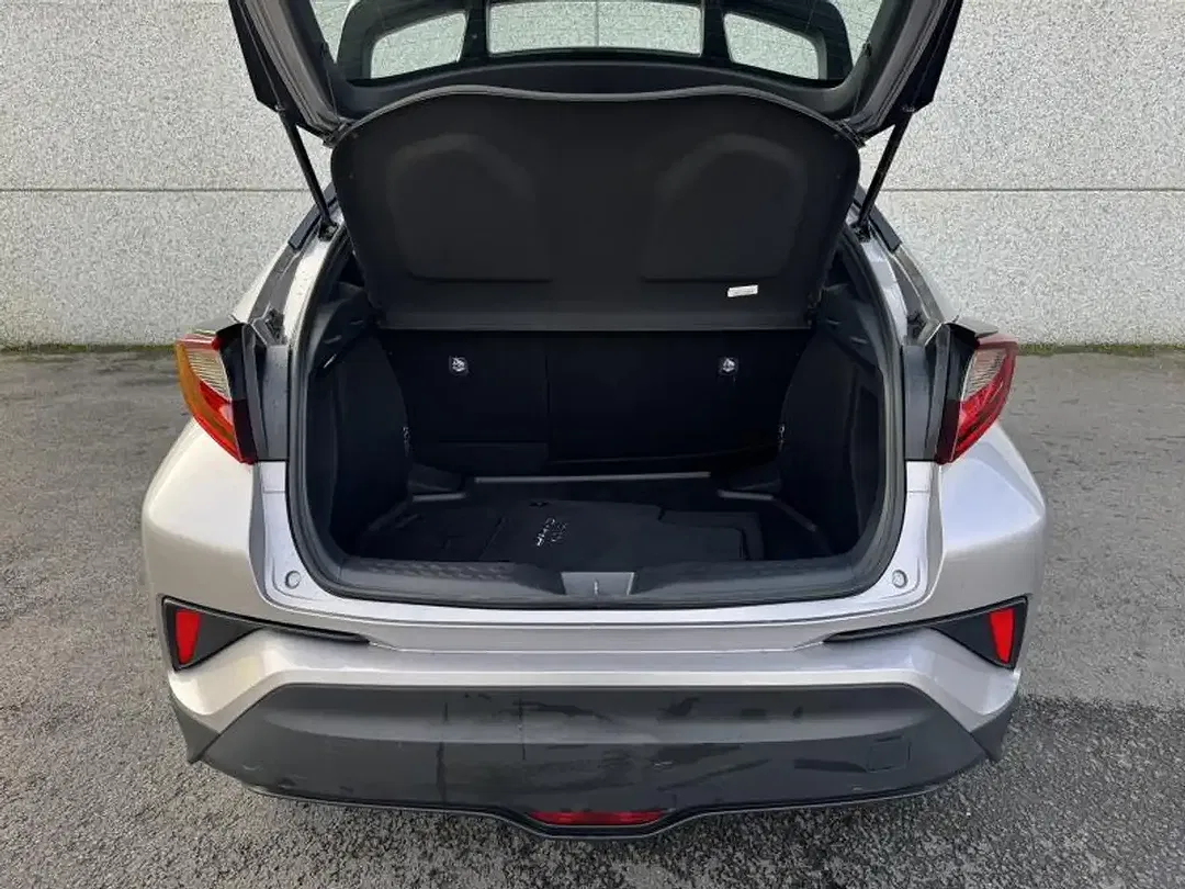 Toyota C-HR - Thumbnail 7