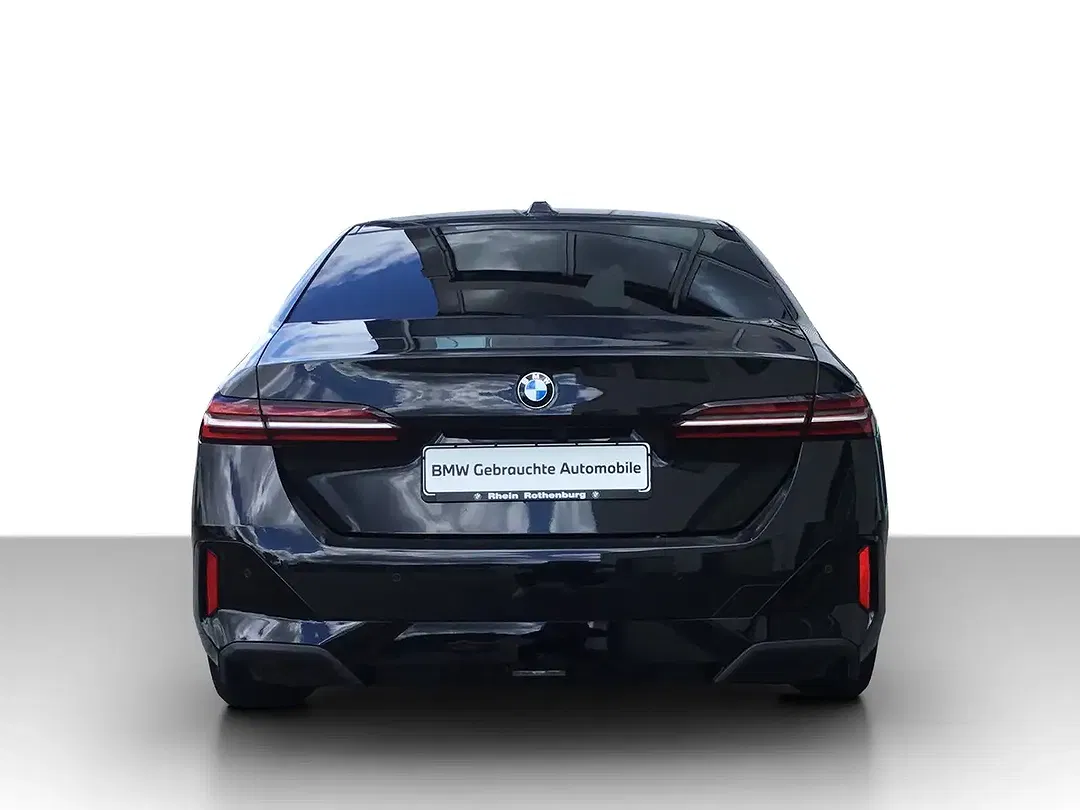 BMW 520 - Thumbnail 13