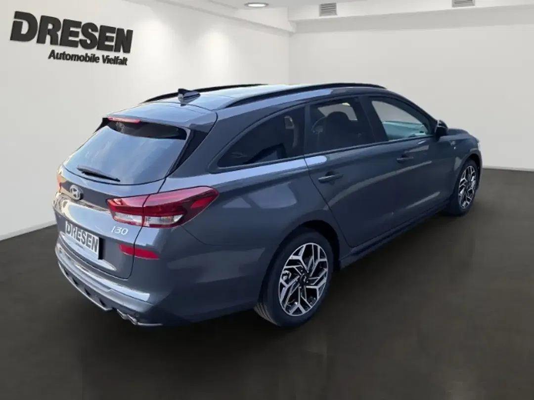 Hyundai i30 - Thumbnail 2