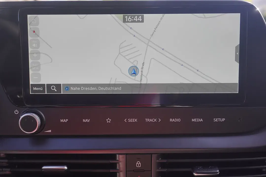 Hyundai i20 - Thumbnail 9
