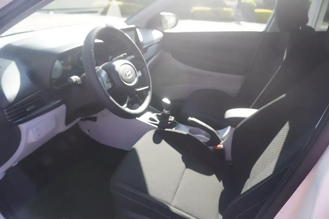 Hyundai i20 - Thumbnail 6