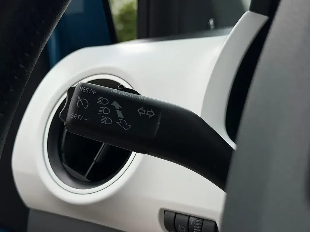 SEAT Mii - Thumbnail 15