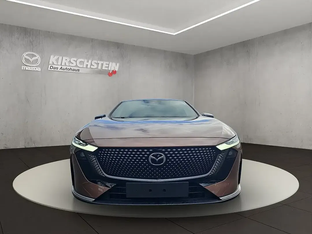 Mazda 6e - Thumbnail 8