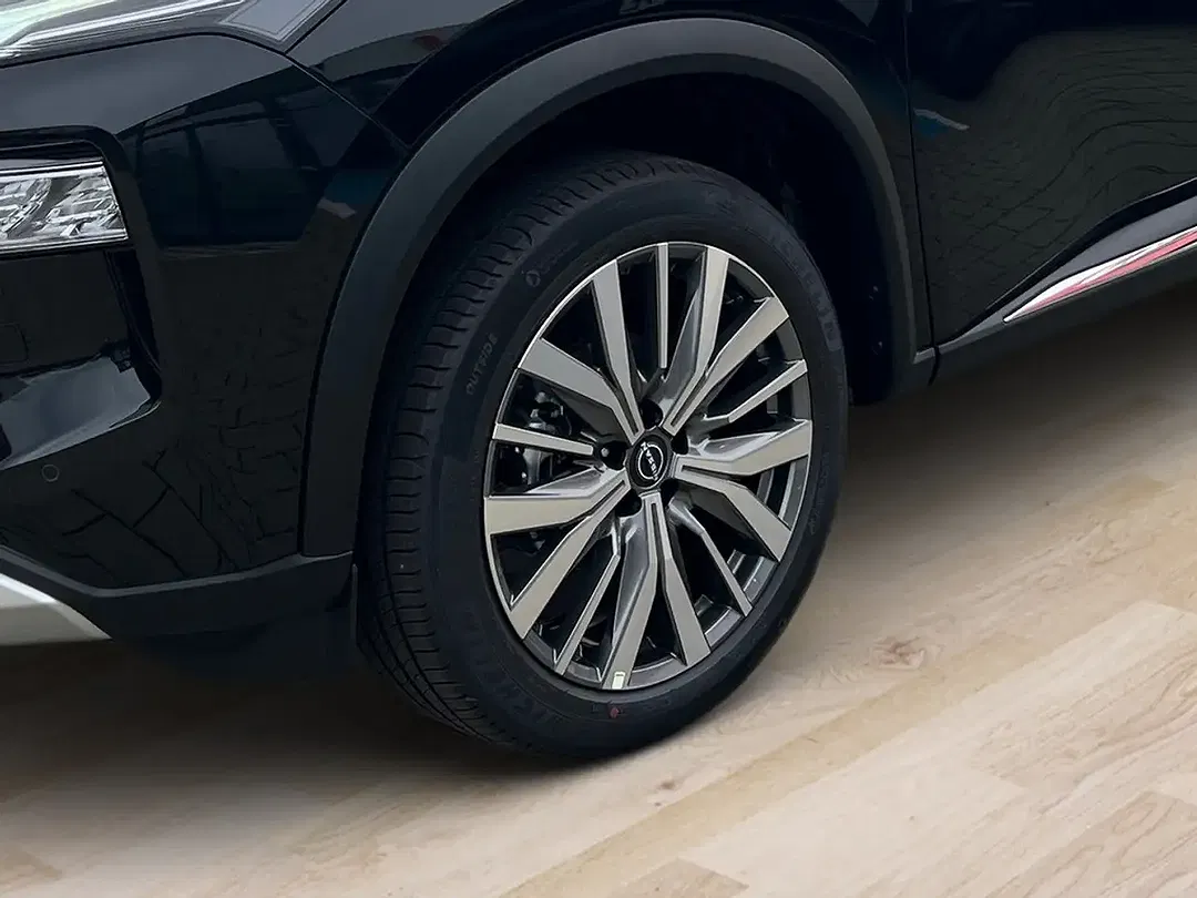 Nissan X-Trail - Thumbnail 9