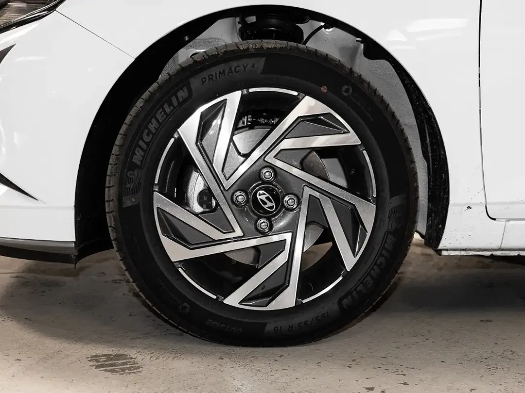 Hyundai i20 - Thumbnail 4