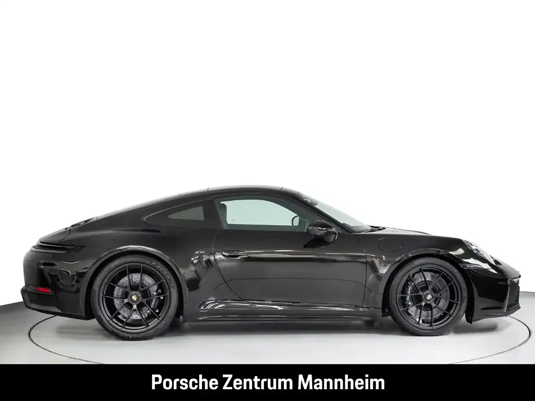 Porsche 992 - Thumbnail 10