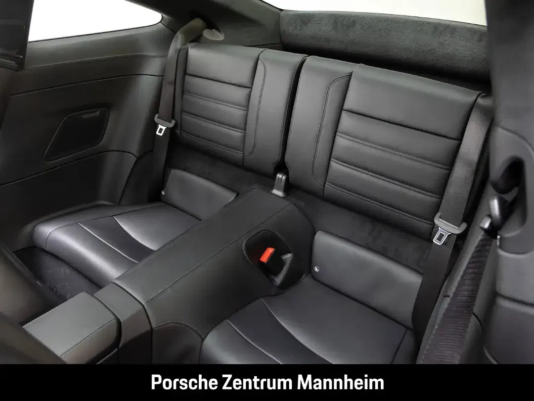 Porsche 992 - Thumbnail 14