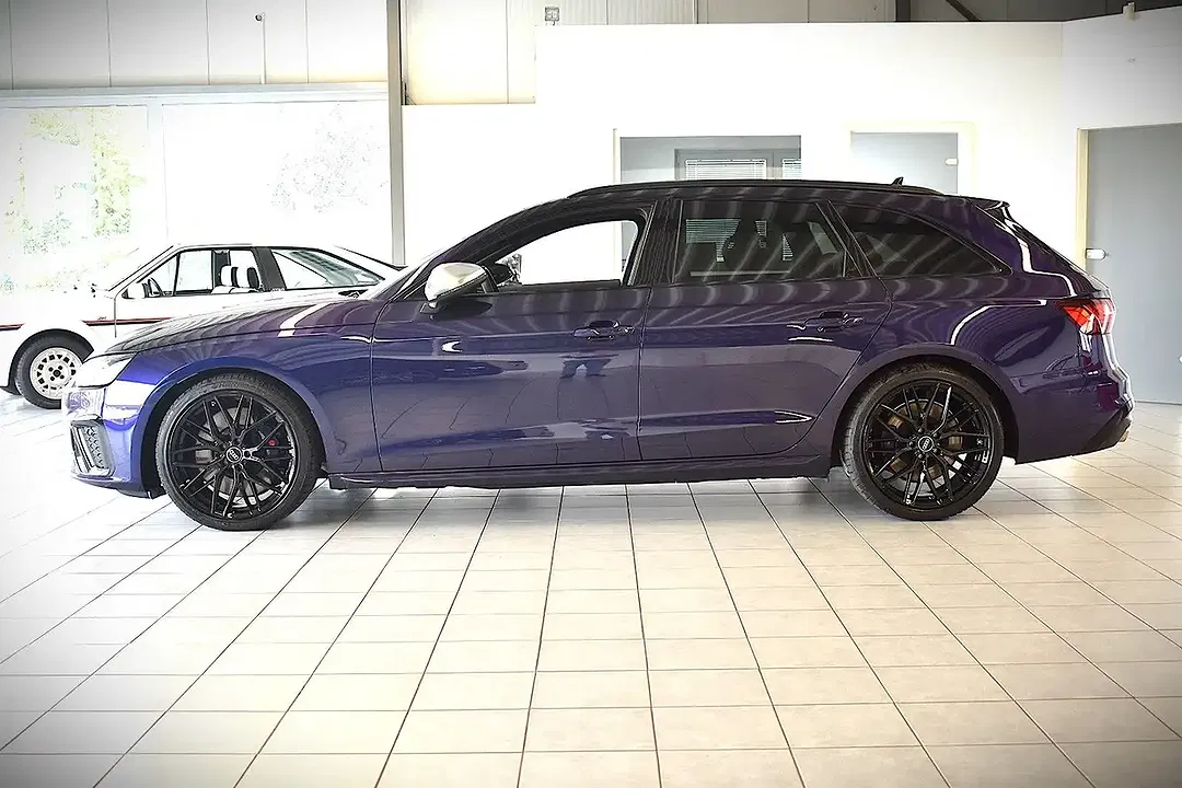 Audi S4 - Thumbnail 4