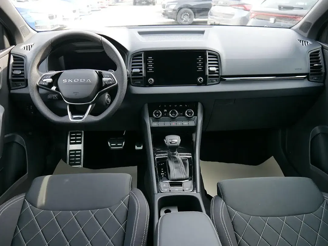 Skoda Karoq - Thumbnail 11