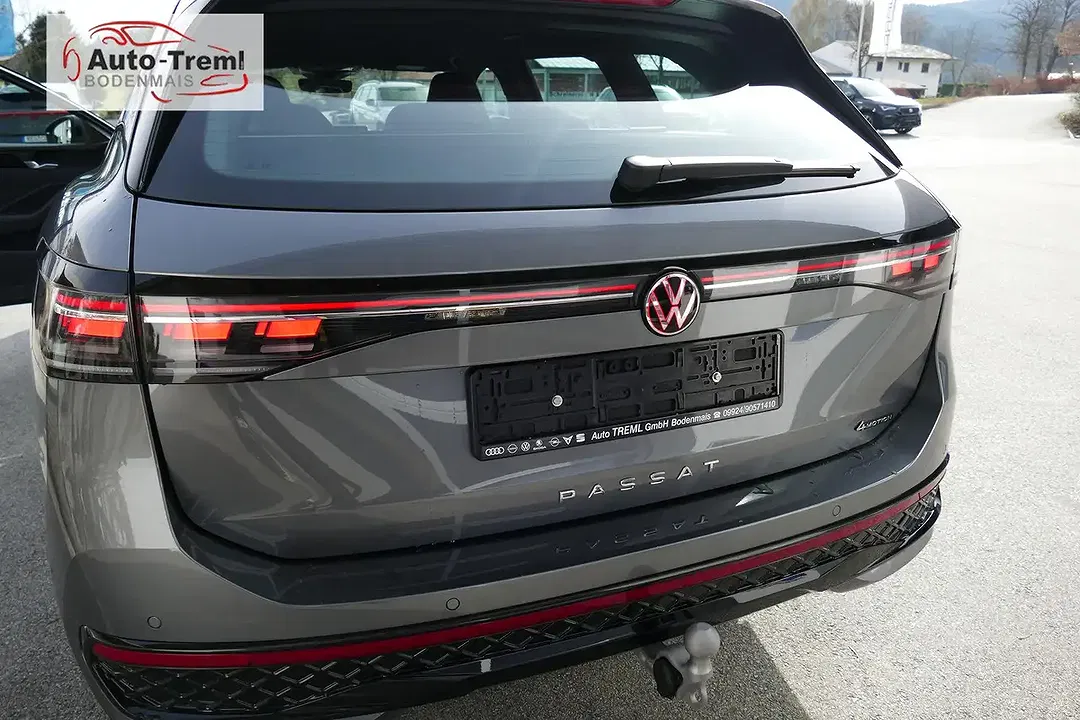 Volkswagen Passat Variant - Thumbnail 12