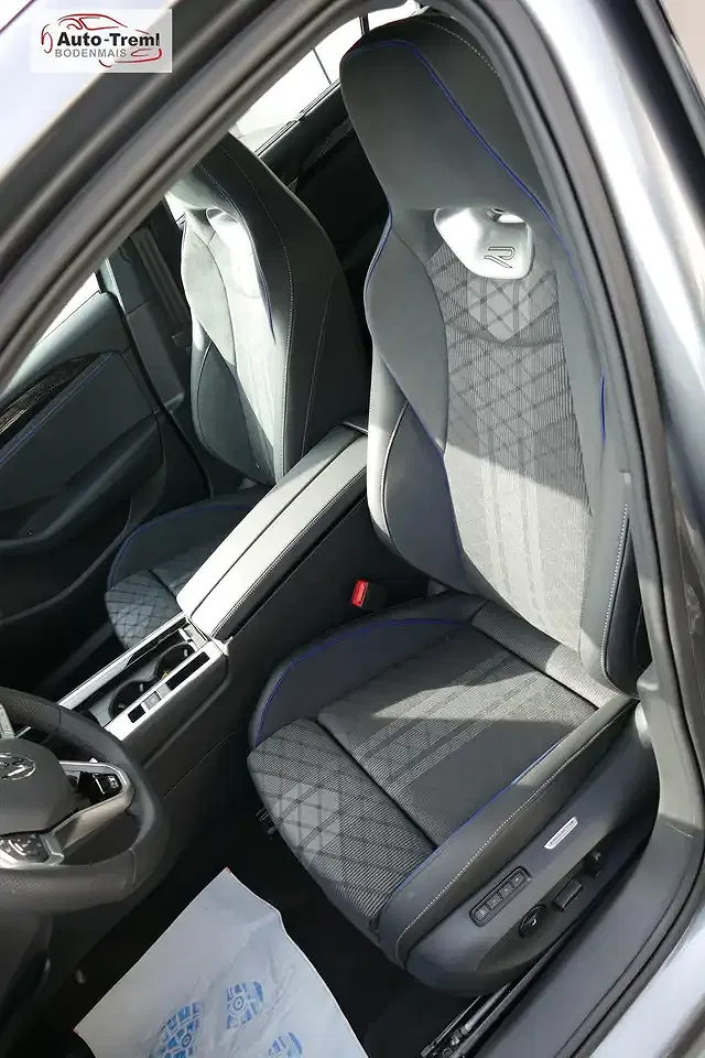 Volkswagen Passat Variant - Thumbnail 14
