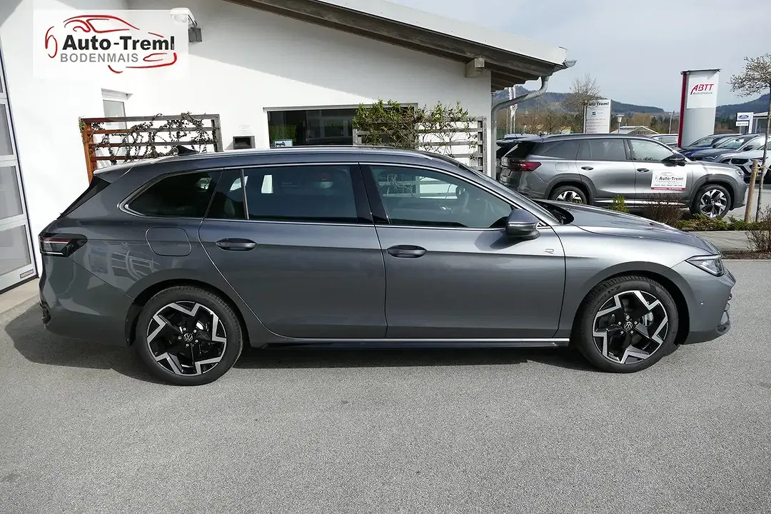 Volkswagen Passat Variant - Thumbnail 2