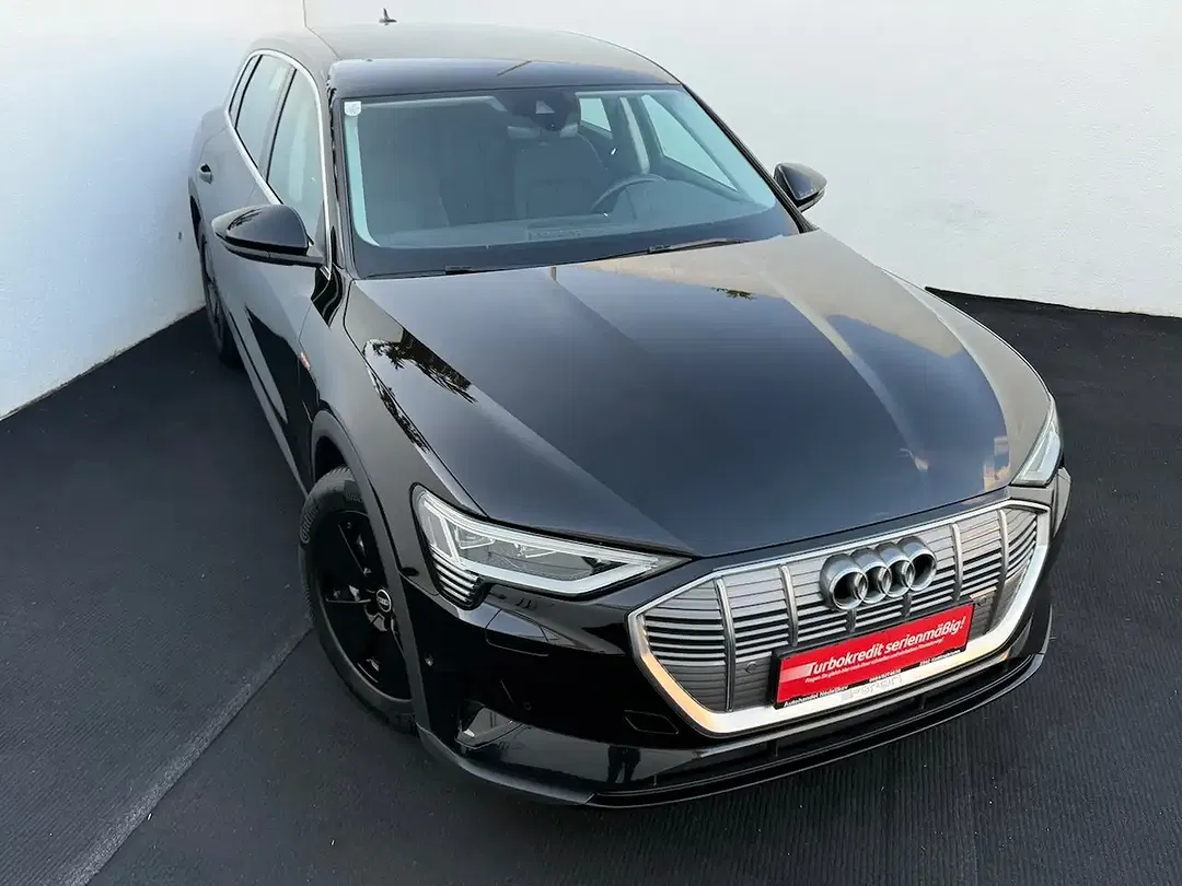 Audi e-tron 50 quattro
