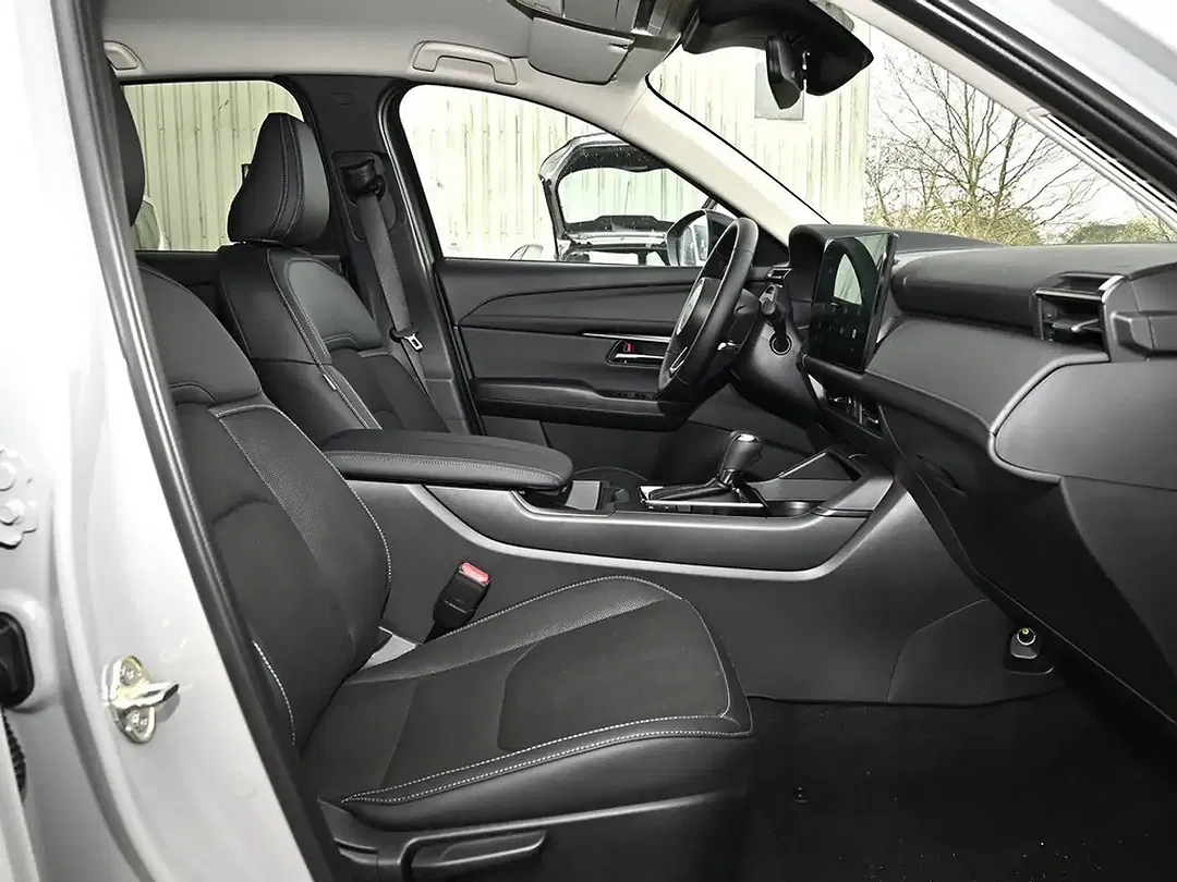 Mazda CX-5 - Thumbnail 2