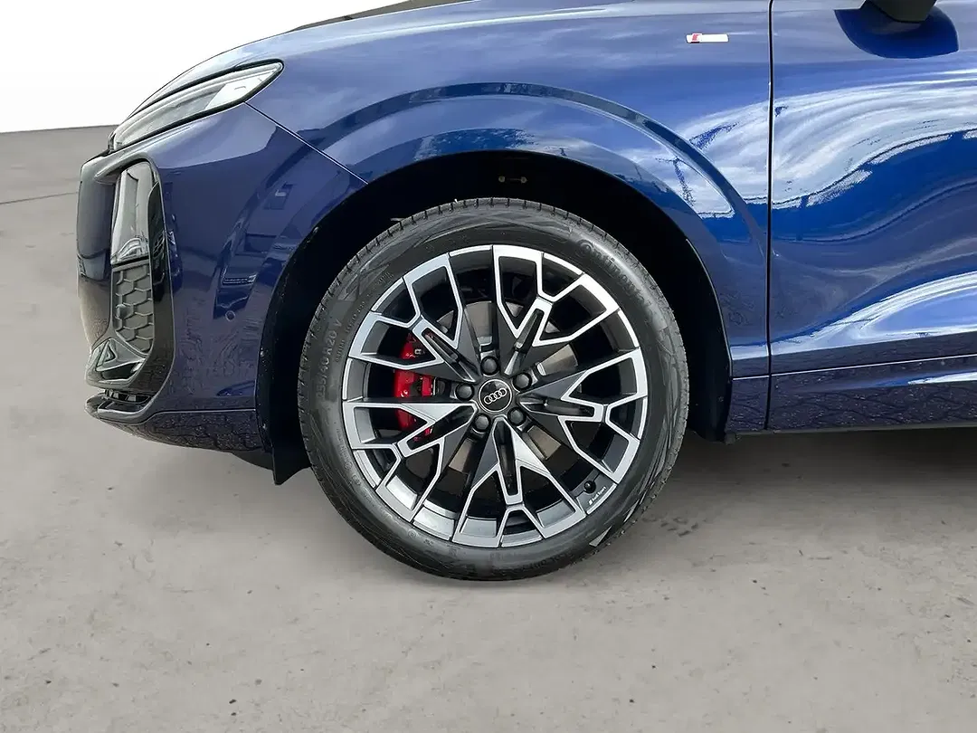 Audi Q3 - Thumbnail 14