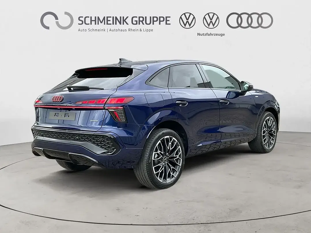 Audi Q3 - Thumbnail 5