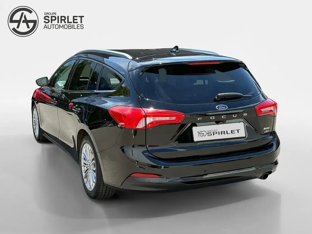Ford Focus - Thumbnail 5