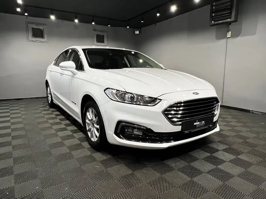 Ford Mondeo - Thumbnail 2