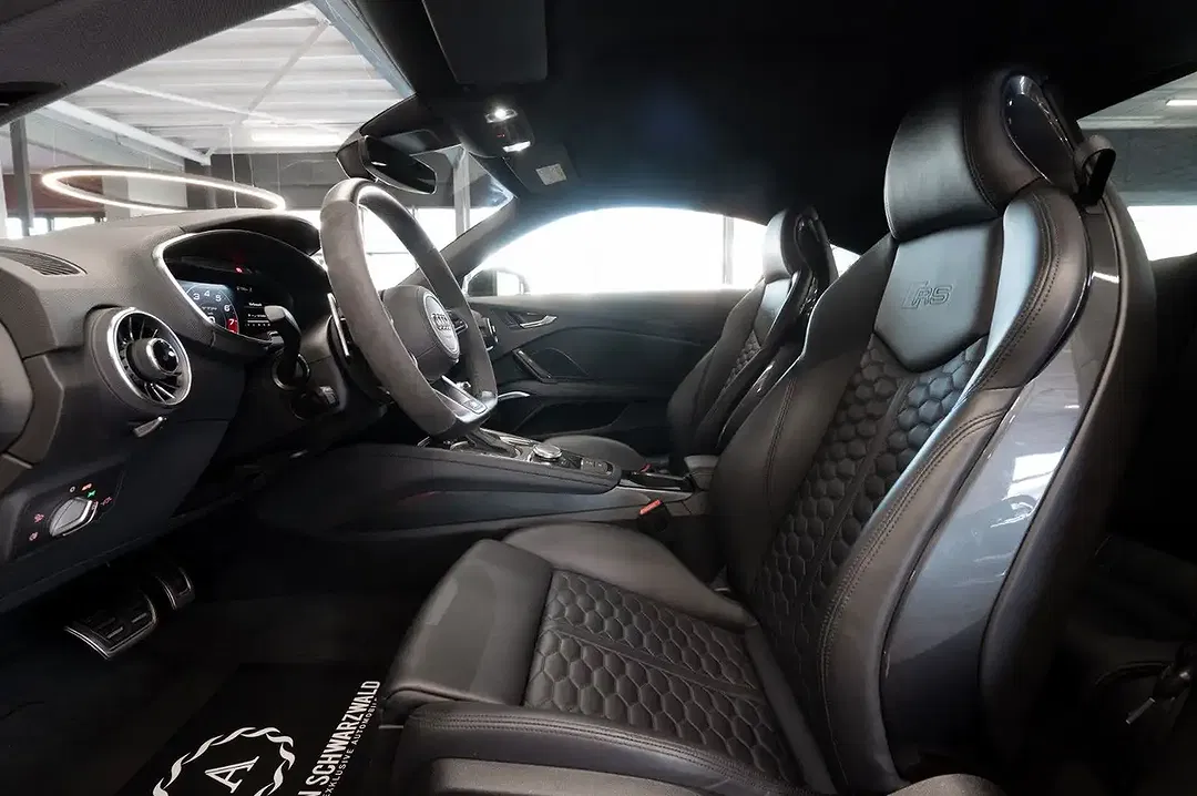 Audi TT RS - Thumbnail 11