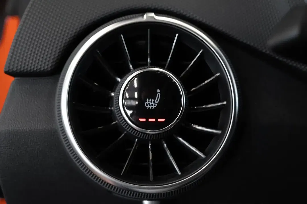 Audi TT RS - Thumbnail 30