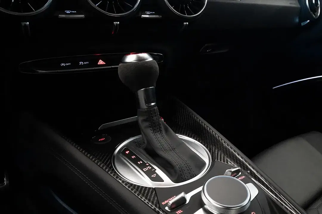 Audi TT RS - Thumbnail 32