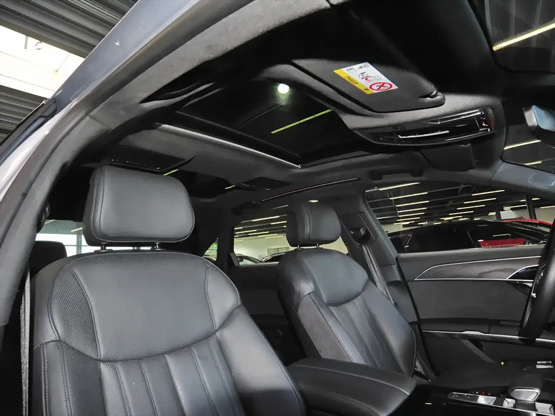 Audi A8 - Thumbnail 11