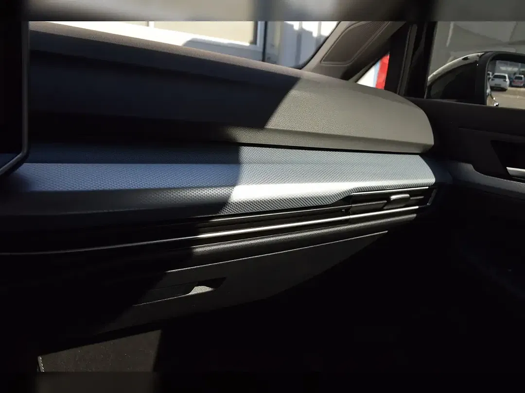 Volkswagen Golf - Thumbnail 17