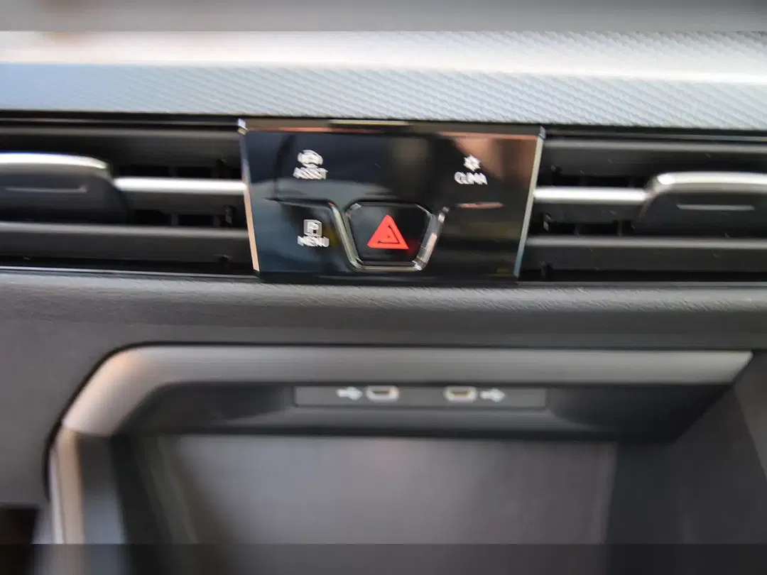Volkswagen Golf - Thumbnail 18