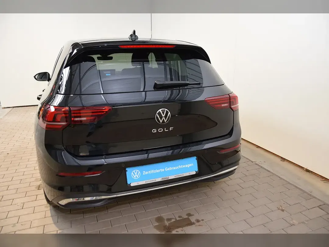 Volkswagen Golf - Thumbnail 4