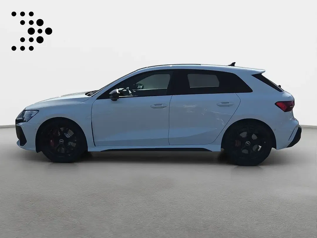 Audi RS3 - Thumbnail 2