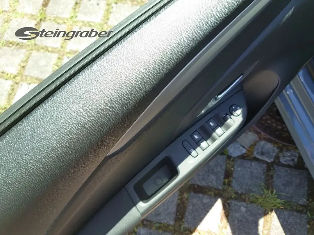 Opel Corsa - Thumbnail 12