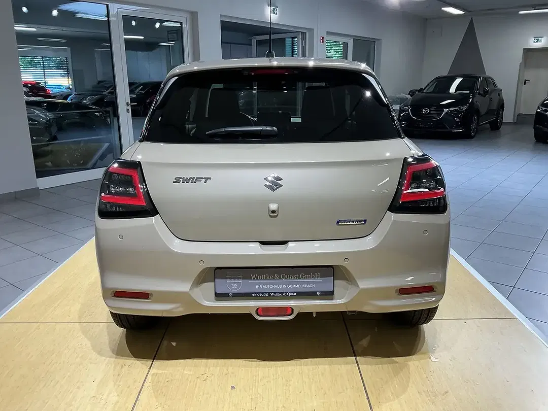 Suzuki Swift - Thumbnail 7